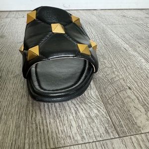 Valentino Garavani Roman Stud Flat Slide